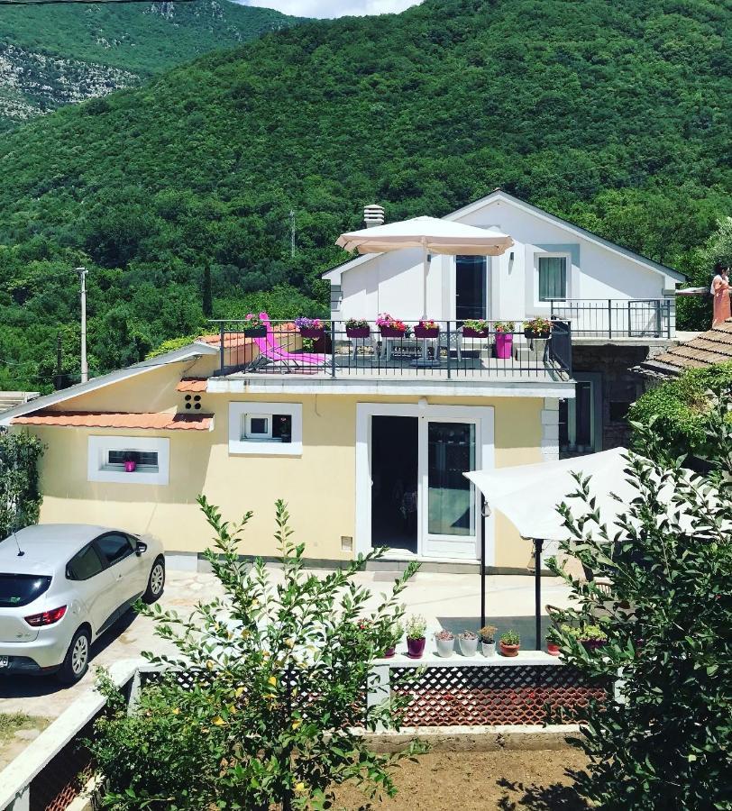 Etno Village Mihailovic แฮร์เซ็ก-โนวี ภายนอก รูปภาพ